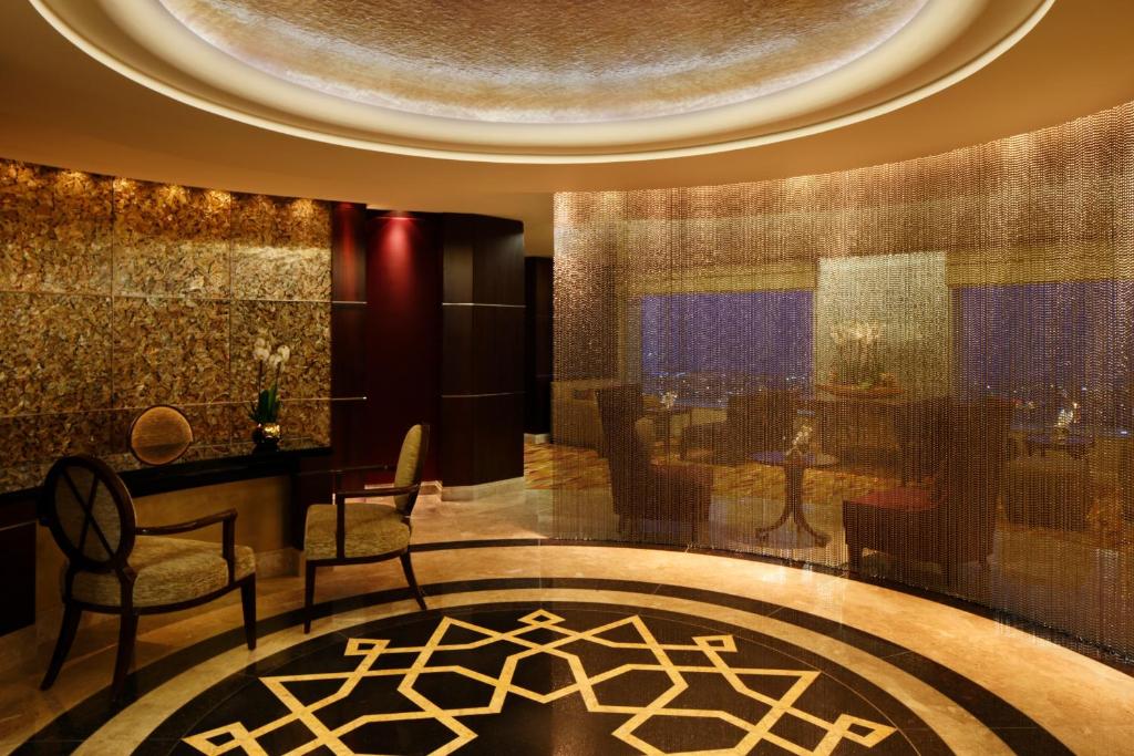 هتل کنراد دبی