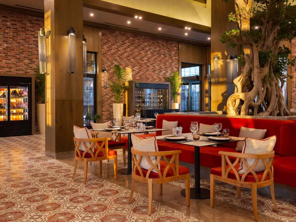 هتل ریکسوس واتر ورلد آکتائو