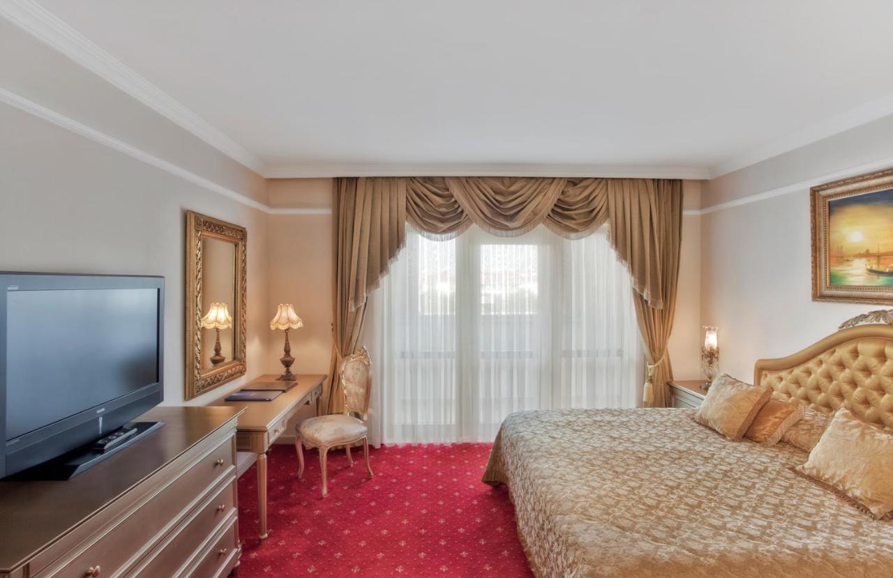 هتل آستریا کرملین پالاس آنتالیا