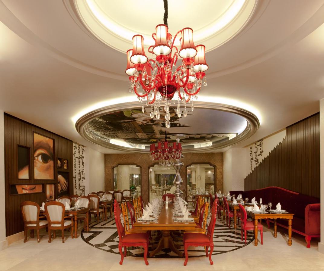 هتل دلفین امپریال آنتالیا