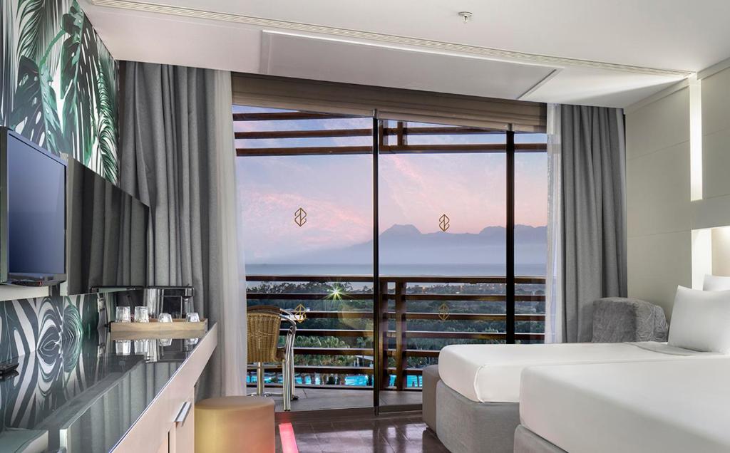 هتل نیروانا کاسموپلیتن