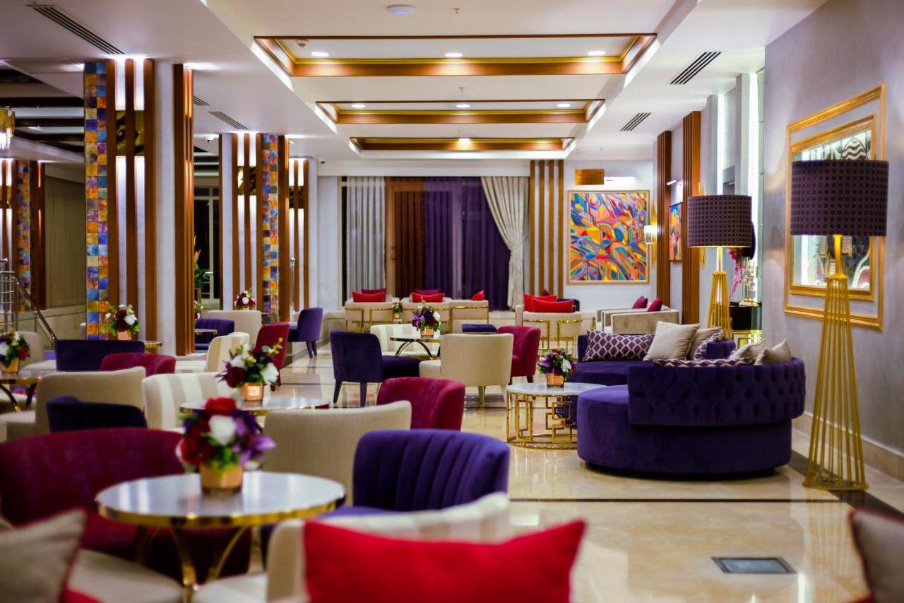 هتل اورنج کانتی بلک