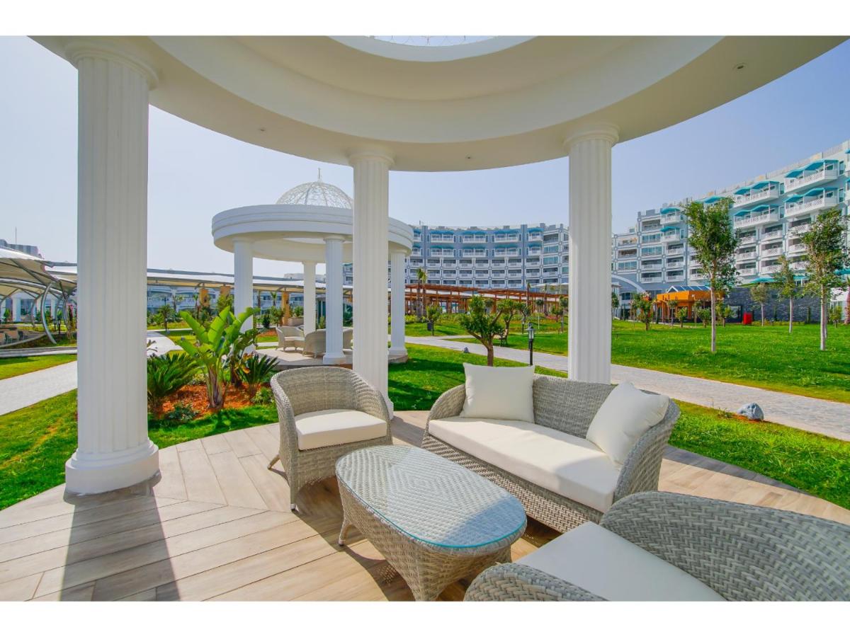 هتل لیماک دیلاکس قبرس شمالی