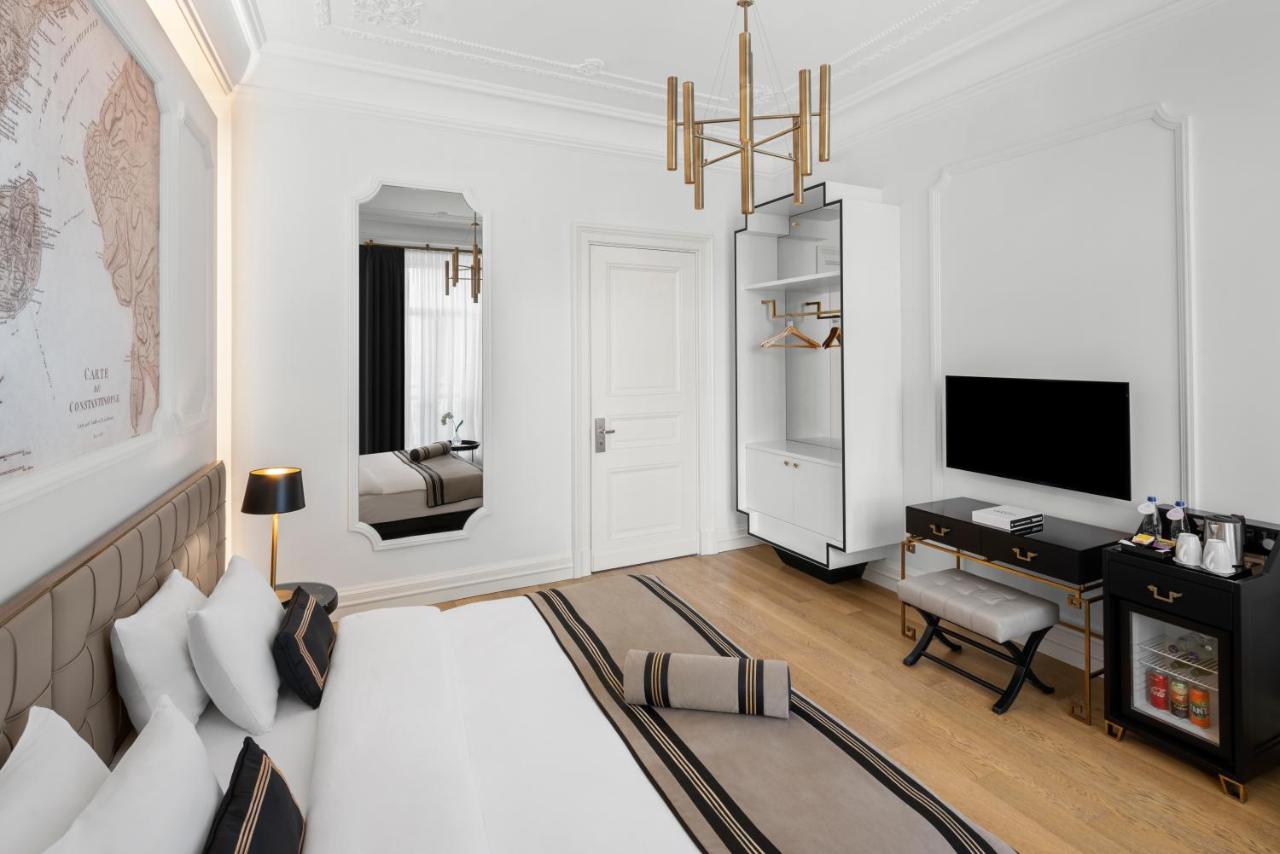 هتل آکا لوش تقسیم استانبول