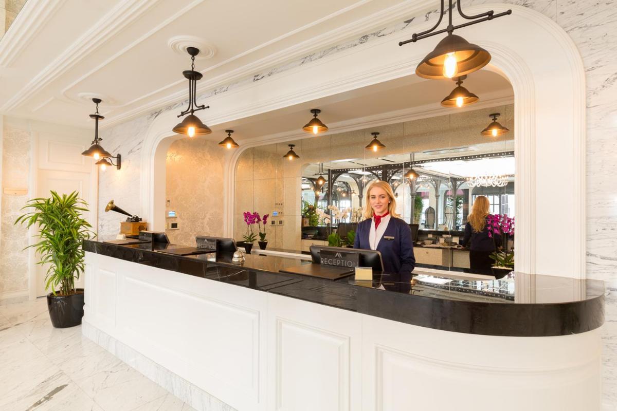 هتل متروپلیتن تقسیم استانبول