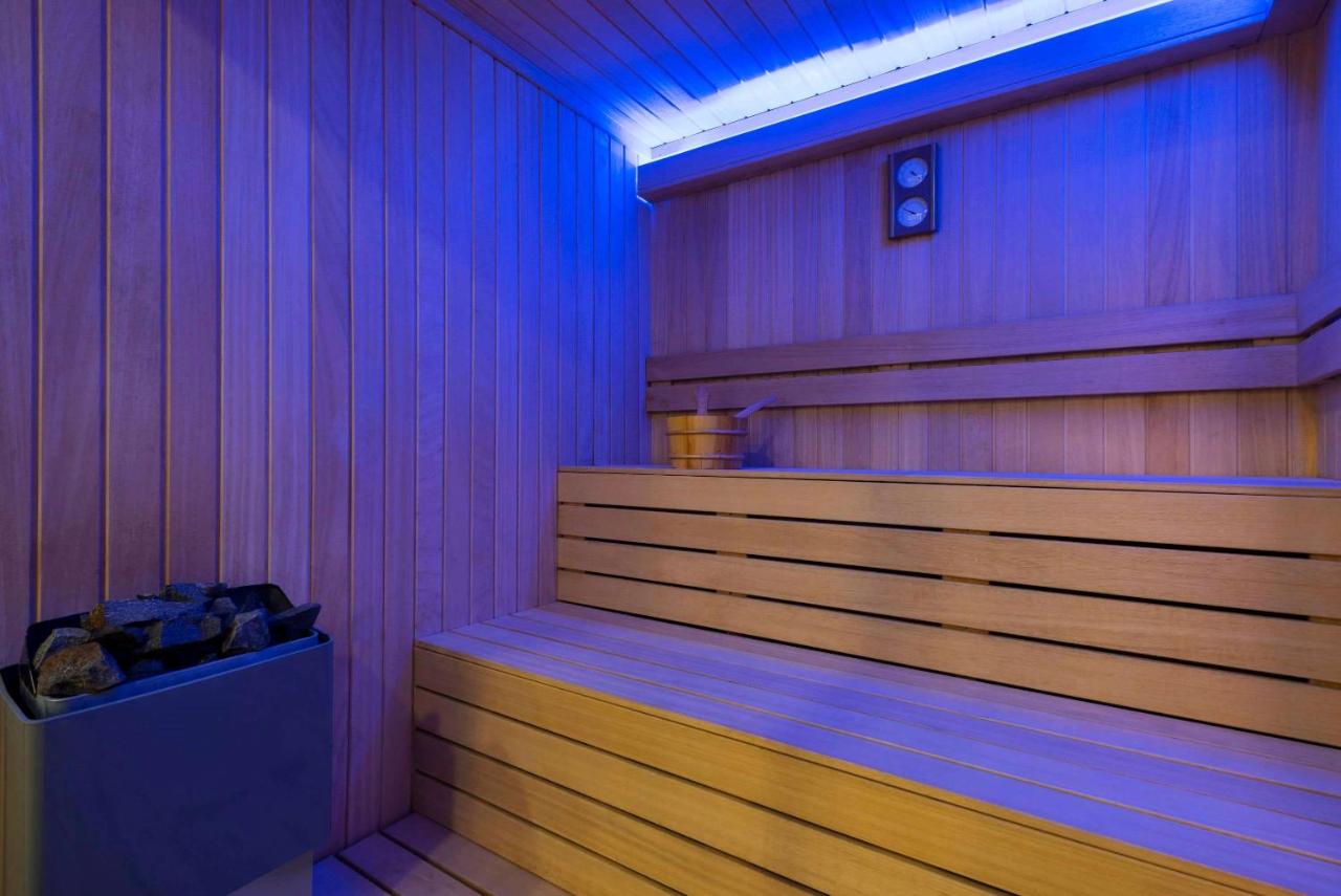 هتل تریپ ویندهام تکسیم