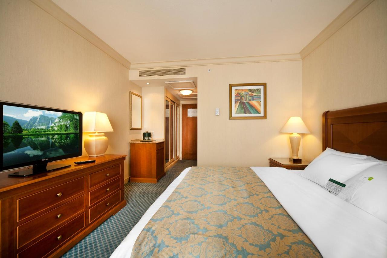 هتل کورت یارد مریوت تفلیس