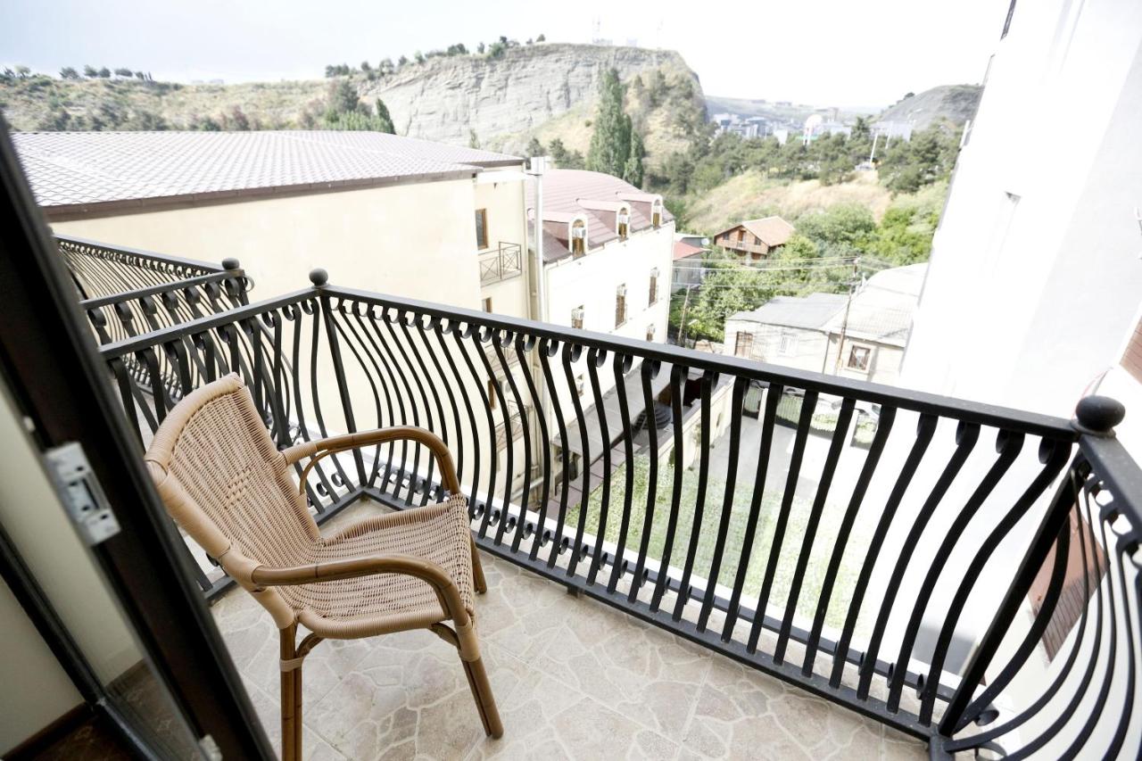 هتل جی اند جی تفلیس