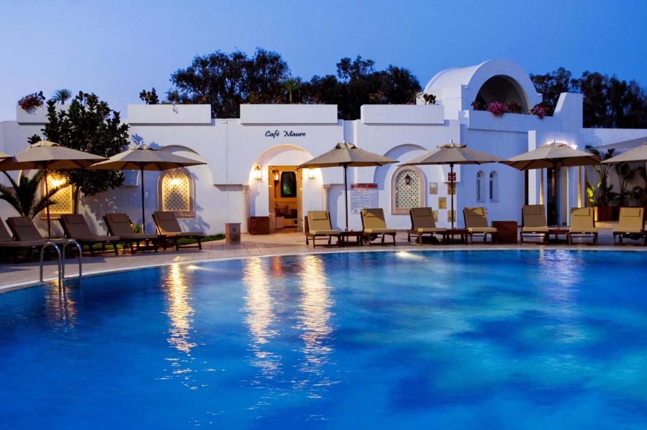 هتل رویال نوژا حمامت