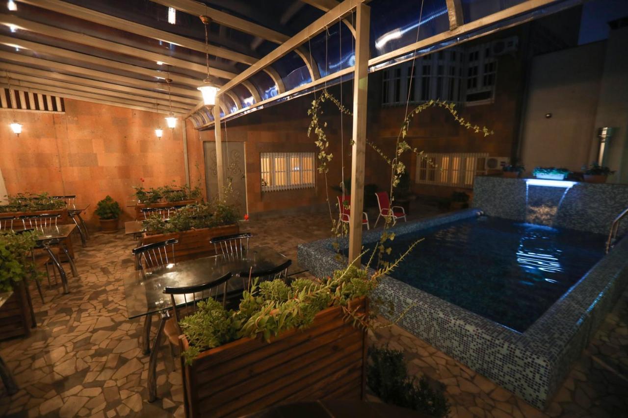 هتل آلبا ایروان