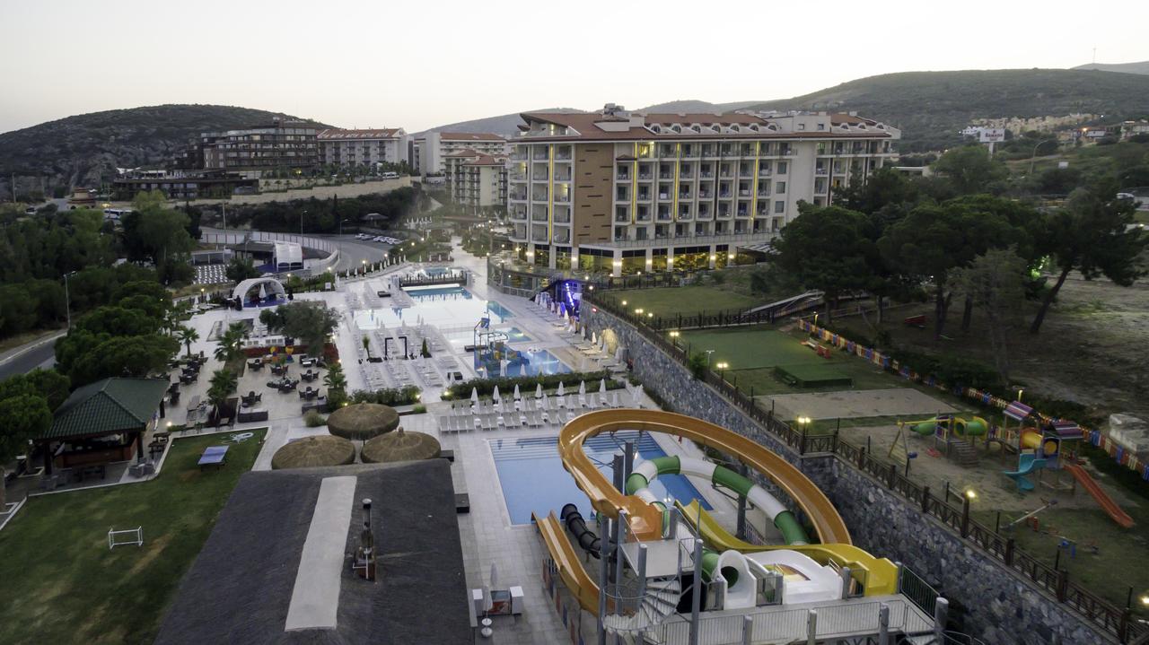 هتل رامادا کوش آداسی