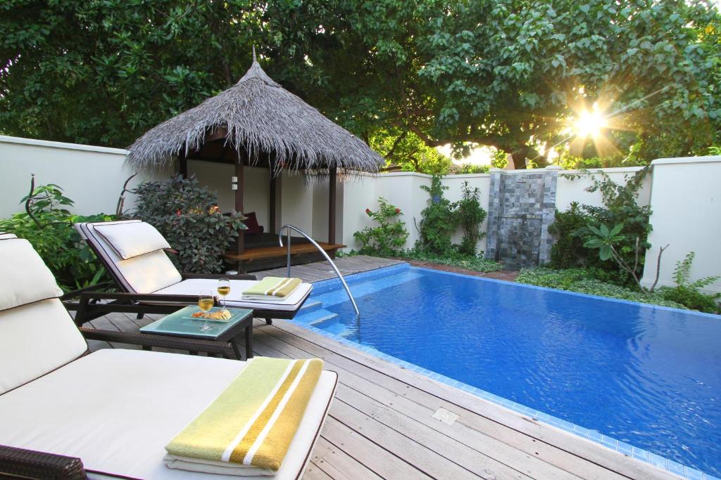 هتل کرومبا مالدیو