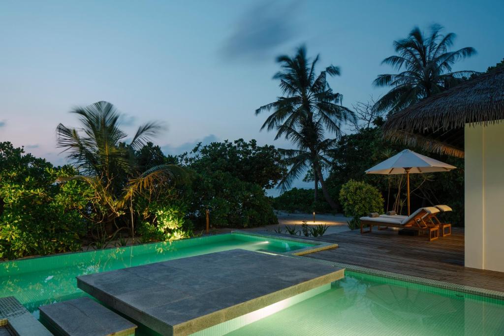 هتل نوکو مالدیو