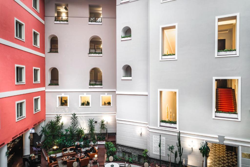 هتل گرند ایروان