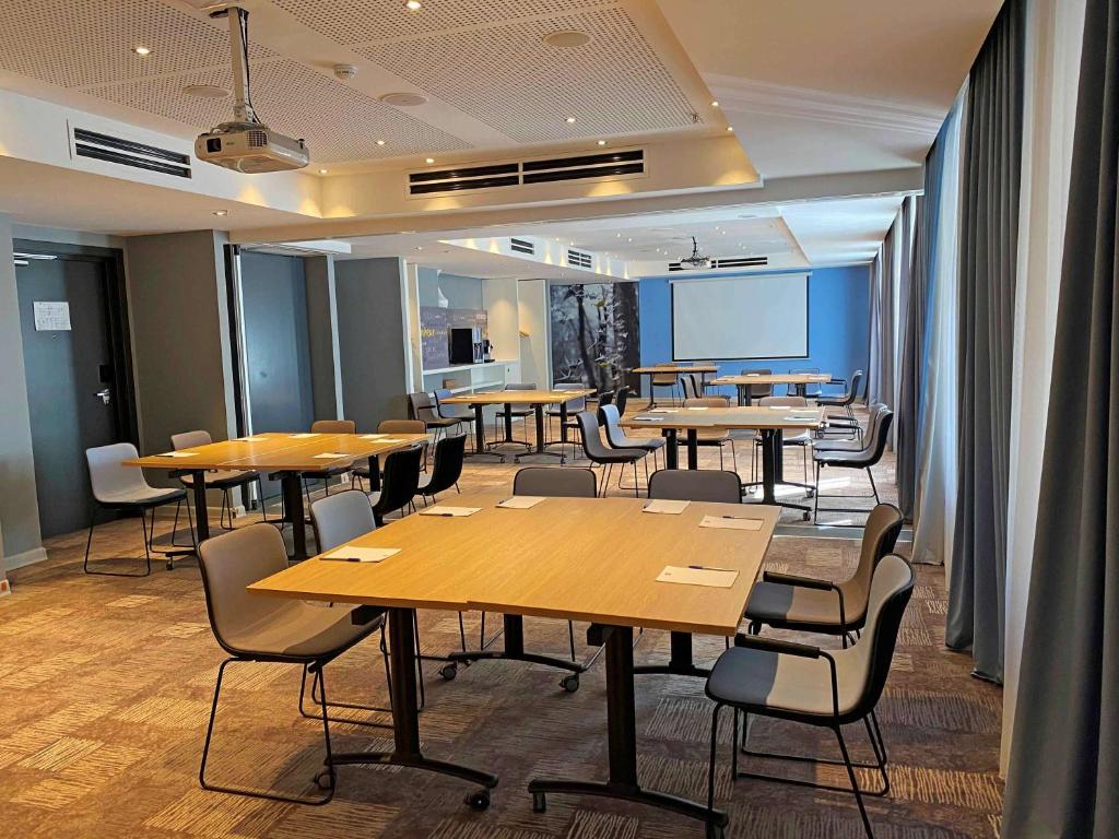 هتل آیبیس ایروان